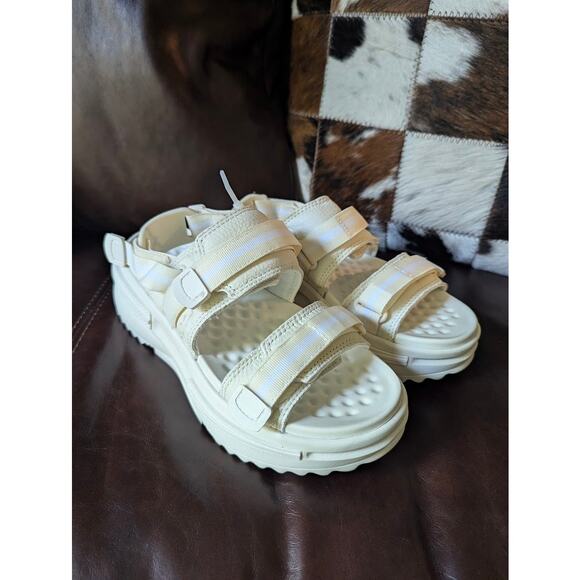 Converse Shoes - Converse Run Star Utility CX Sandal SIZE 7